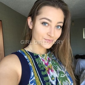 Jolie escorte aux yeux bleus France merdine